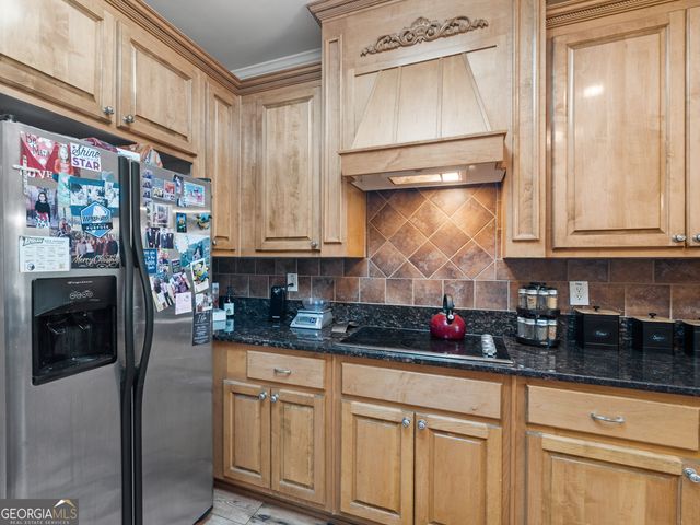 225 Suffolk Way, Mcdonough, GA 30252