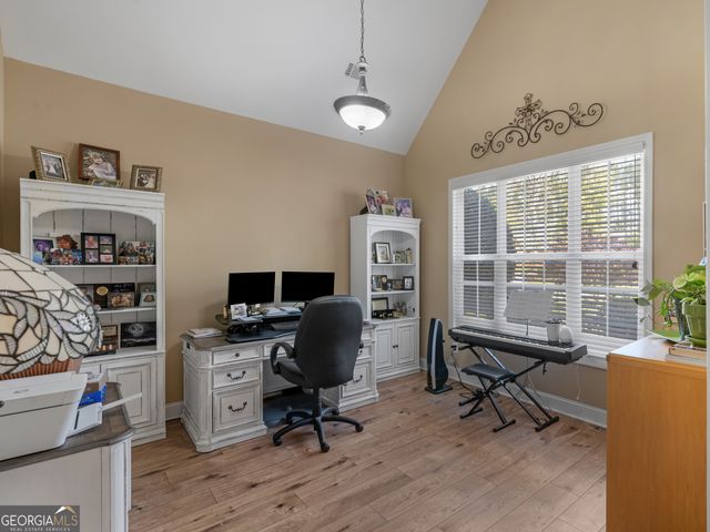 225 Suffolk Way, Mcdonough, GA 30252