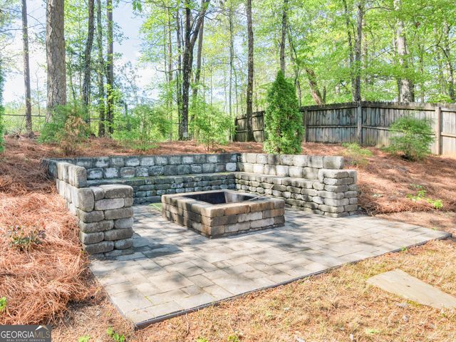 225 Suffolk Way, Mcdonough, GA 30252