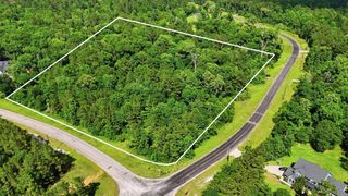 13/14-11 Hereford Trail, Huntsville, TX 77340