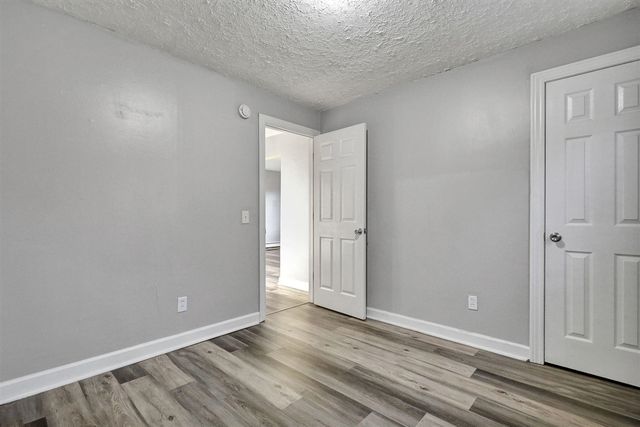 4927 Starr Avenue, Lansing, MI 48910