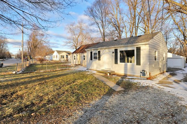 4927 Starr Avenue, Lansing, MI 48910