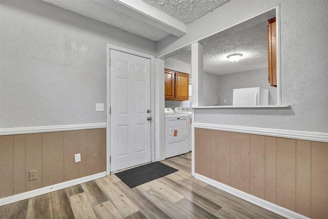 4927 Starr Avenue, Lansing, MI 48910