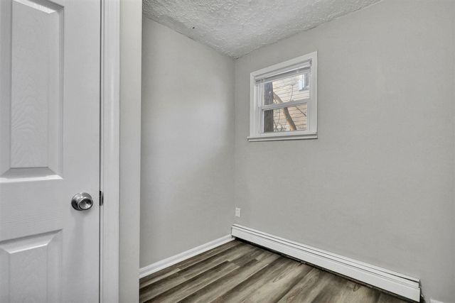 4927 Starr Avenue, Lansing, MI 48910