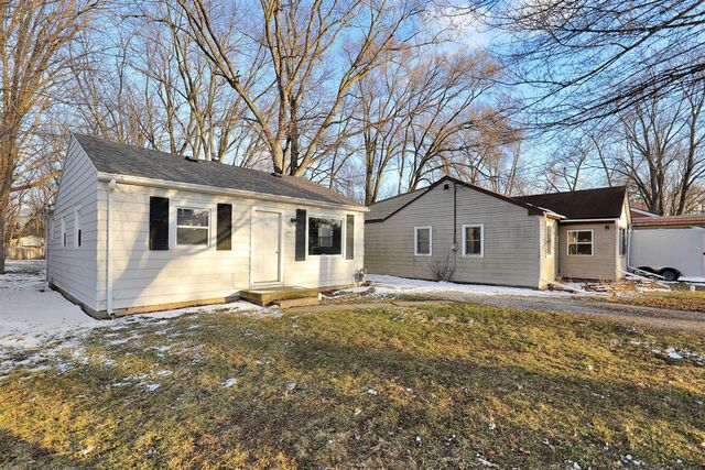 4927 Starr Avenue, Lansing, MI 48910