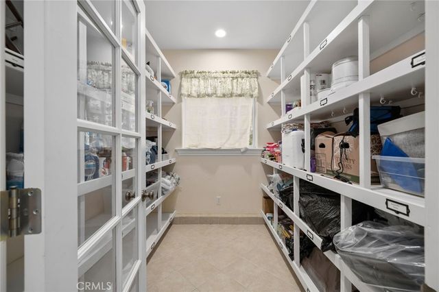 1027 Pintail Circle, Lake Arrowhead, CA 92352