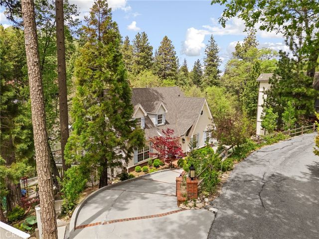1027 Pintail Circle, Lake Arrowhead, CA 92352