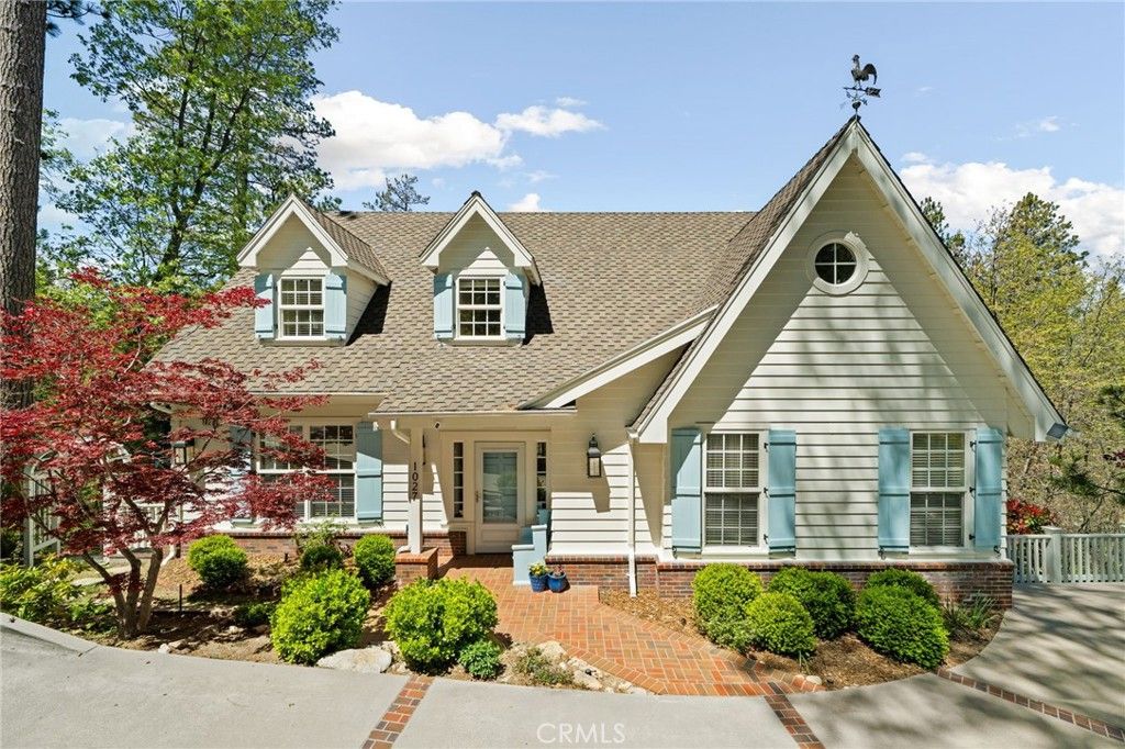 1027 Pintail Circle, Lake Arrowhead, CA 92352