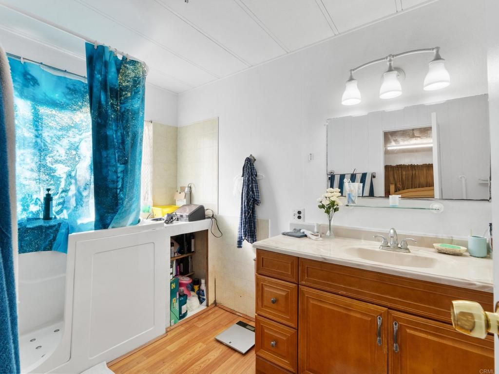 Image 16 of property listing at 155 S Las Flores 16, San Marcos, CA 92069