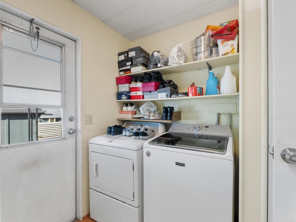 Image 22 of property listing at 155 S Las Flores 16, San Marcos, CA 92069