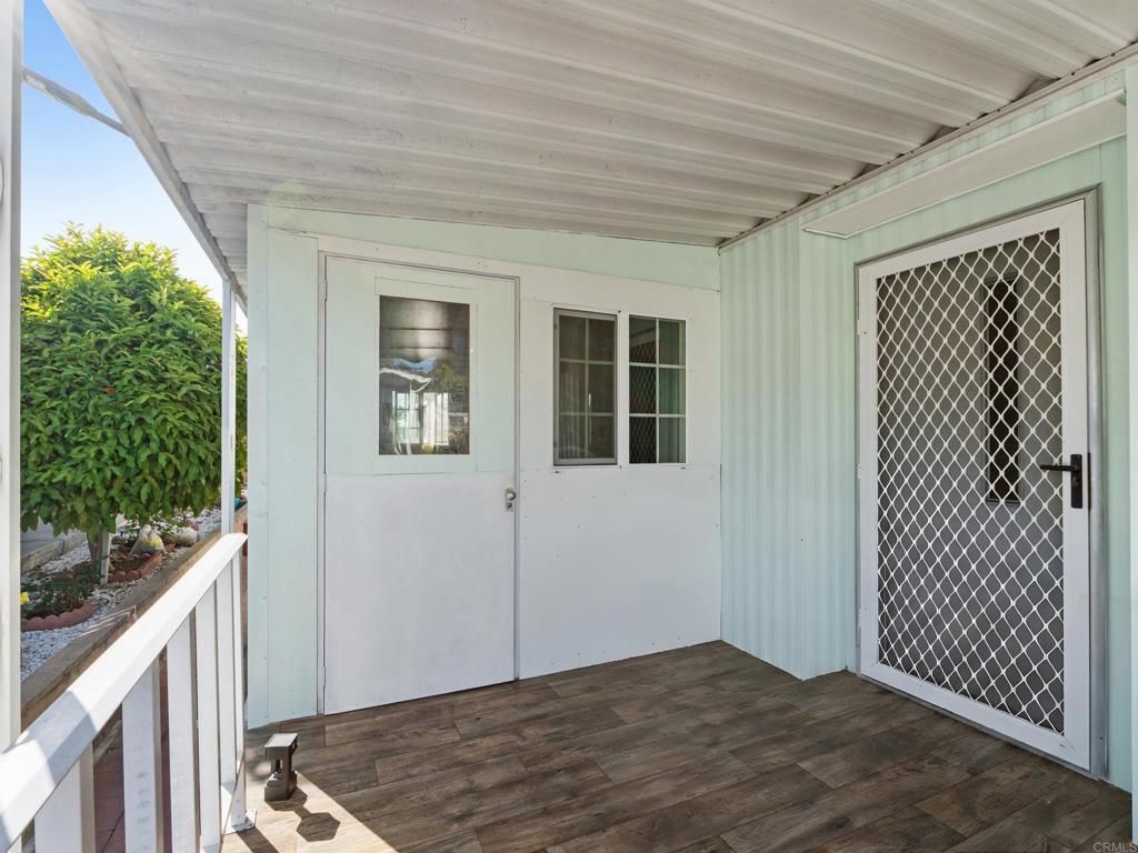 Image 4 of property listing at 155 S Las Flores 16, San Marcos, CA 92069