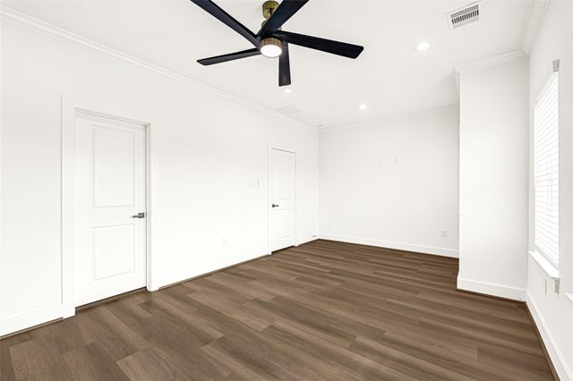 7944 Dyer Street, Houston, TX 77088