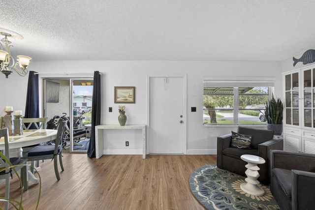 5455 Janice Lane, West Palm Beach, FL 33417