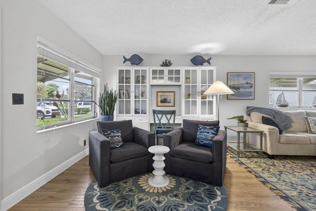 5455 Janice Lane, West Palm Beach, FL 33417