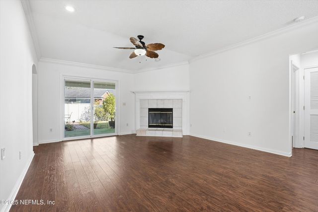 13225 PACEMAKER Drive, Jacksonville, FL 32225