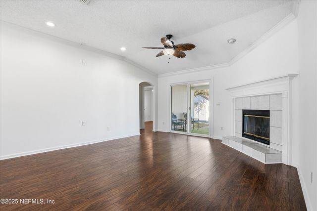 13225 PACEMAKER Drive, Jacksonville, FL 32225