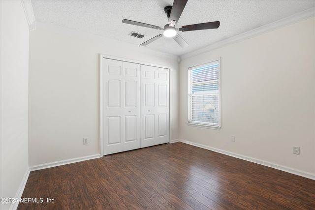 13225 PACEMAKER Drive, Jacksonville, FL 32225