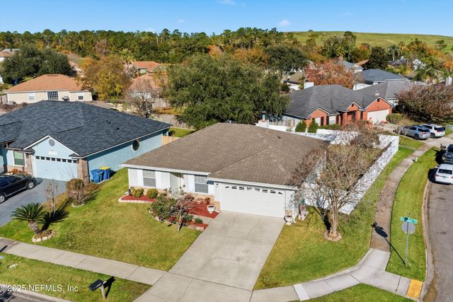 13225 PACEMAKER Drive, Jacksonville, FL 32225