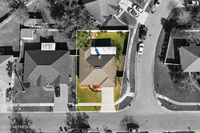 13225 PACEMAKER Drive, Jacksonville, FL 32225