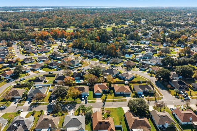 13225 PACEMAKER Drive, Jacksonville, FL 32225