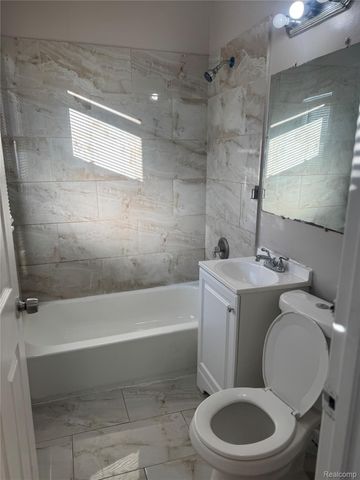 17809 Binder Street, Detroit, MI 48212