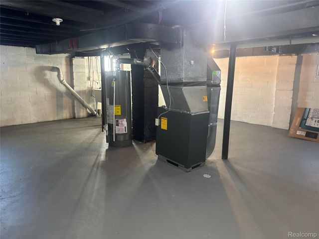 17809 Binder Street, Detroit, MI 48212