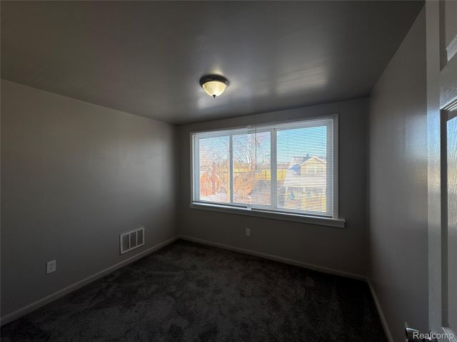 17809 Binder Street, Detroit, MI 48212