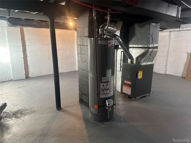 17809 Binder Street, Detroit, MI 48212