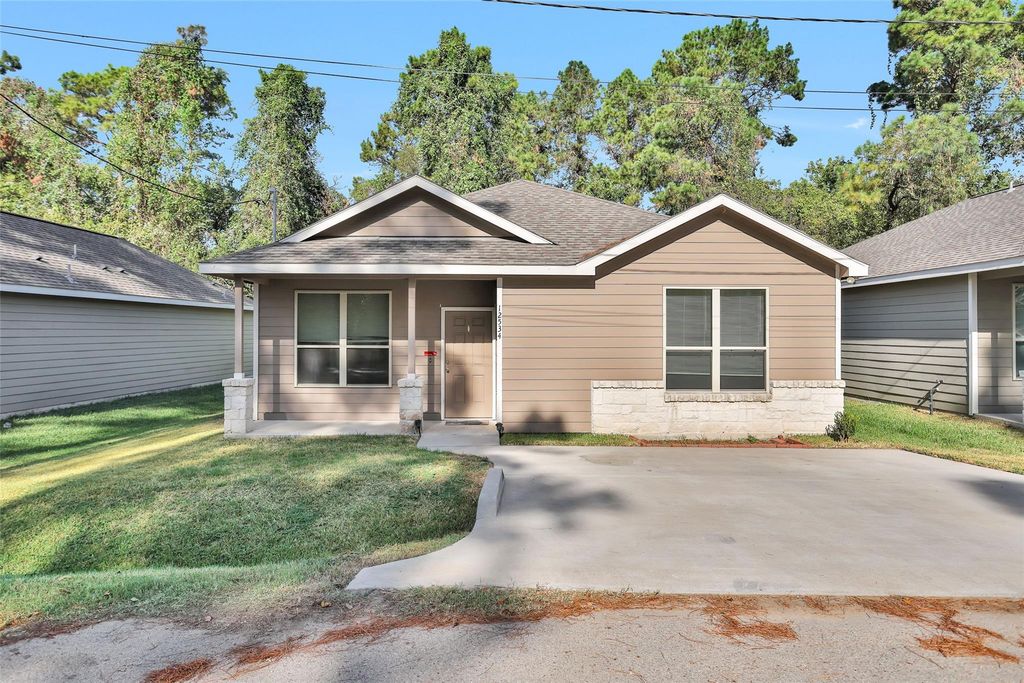 12534 Andwood Street, Willis, TX 77318
