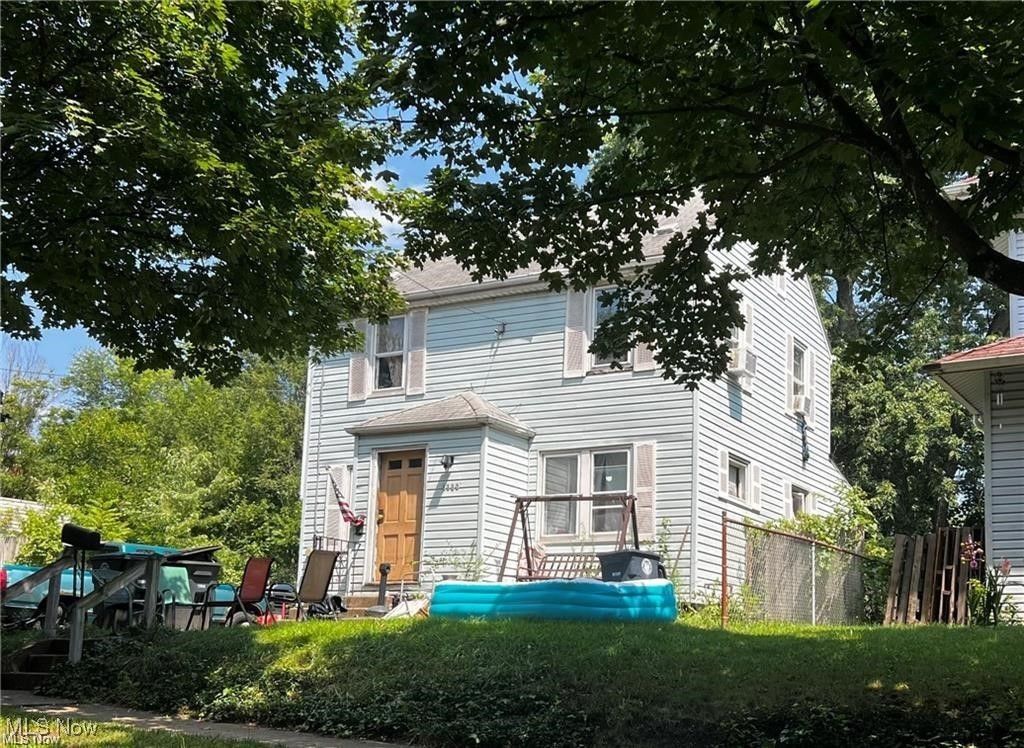 1223 Pondview Avenue, Akron, OH 44305