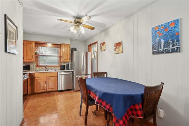 7516 High Drive, Prairie Village, KS 66208