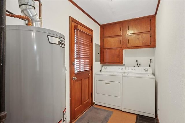 7516 High Drive, Prairie Village, KS 66208