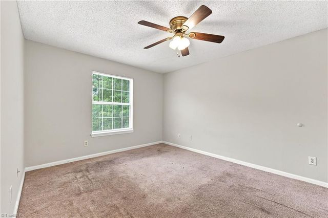 521 Mystic Drive G, Greensboro, NC 27406