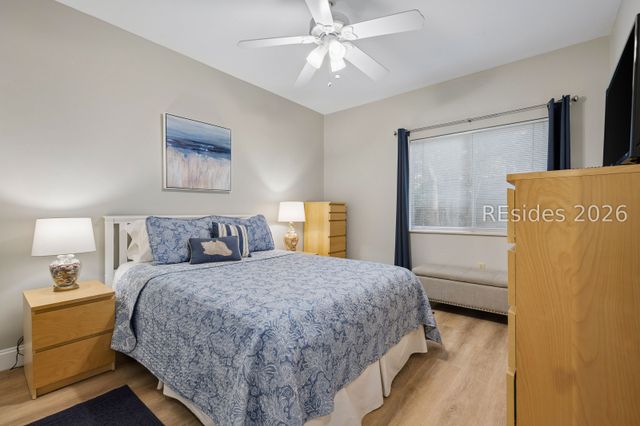 77 Ocean Ln Apt 612, Hilton Head Island, SC 29928