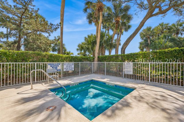 77 Ocean Ln Apt 612, Hilton Head Island, SC 29928