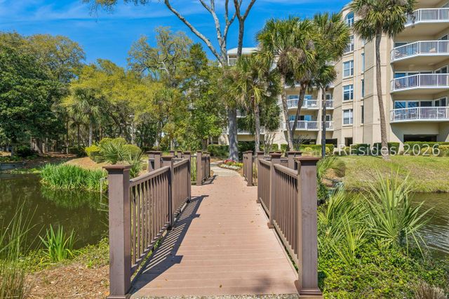 77 Ocean Ln Apt 612, Hilton Head Island, SC 29928