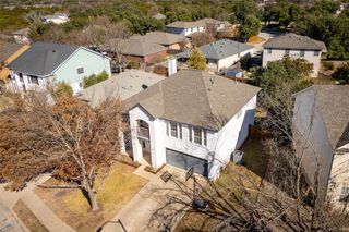 3817 Tailfeather DR, Round Rock, TX 78681