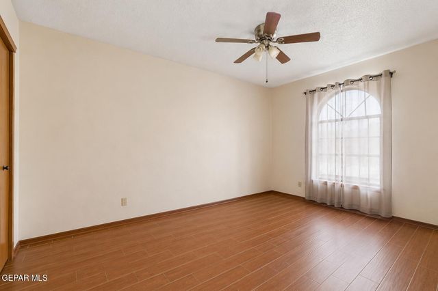 4520 MAJ SPRAGUE Avenue, El Paso, TX 79924