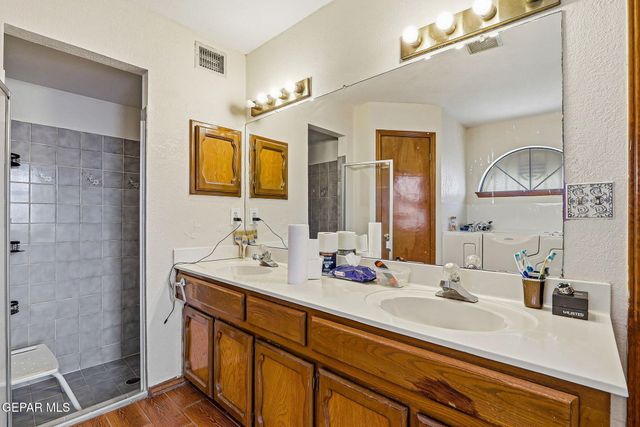 4520 MAJ SPRAGUE Avenue, El Paso, TX 79924