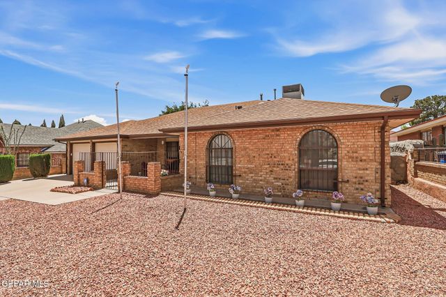 4520 MAJ SPRAGUE Avenue, El Paso, TX 79924