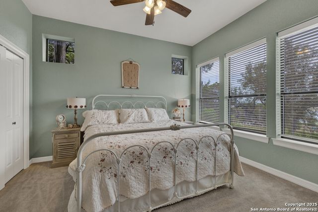 1746 Stagecoach, Canyon Lake, TX 78133
