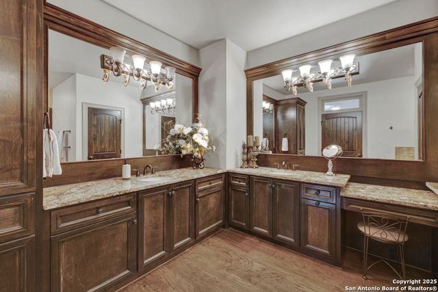 1746 Stagecoach, Canyon Lake, TX 78133