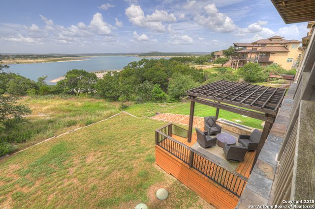 1746 Stagecoach, Canyon Lake, TX 78133