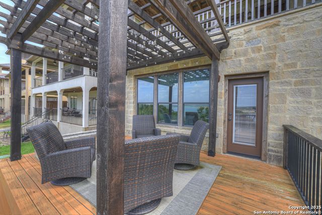 1746 Stagecoach, Canyon Lake, TX 78133