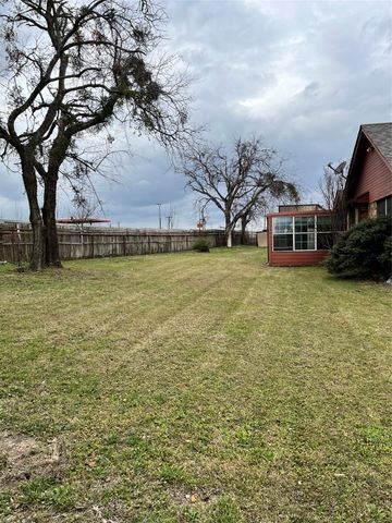 2604 Causbie Road, Weatherford, TX 76087