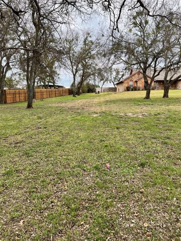 2604 Causbie Road, Weatherford, TX 76087