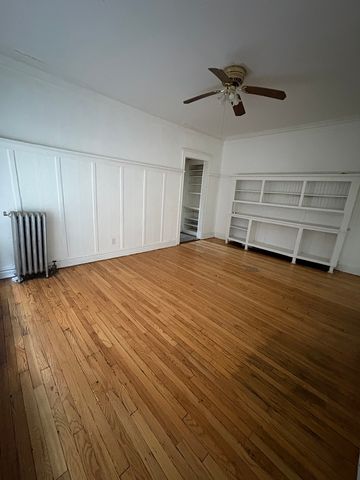 5849 S Michigan Avenue, Chicago, IL 60637
