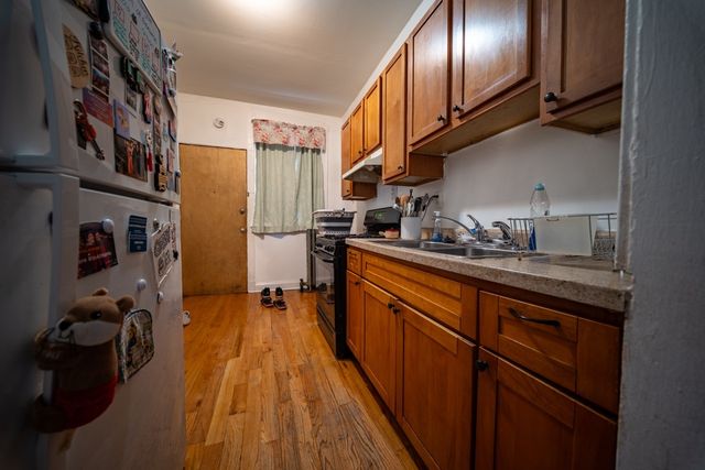 5849 S Michigan Avenue, Chicago, IL 60637