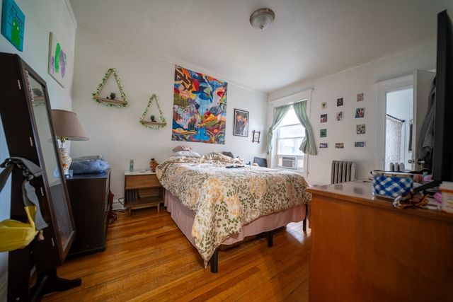 5849 S Michigan Avenue, Chicago, IL 60637