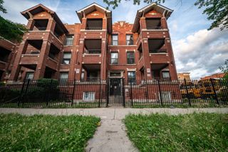 5849 S Michigan Avenue, Chicago, IL 60637